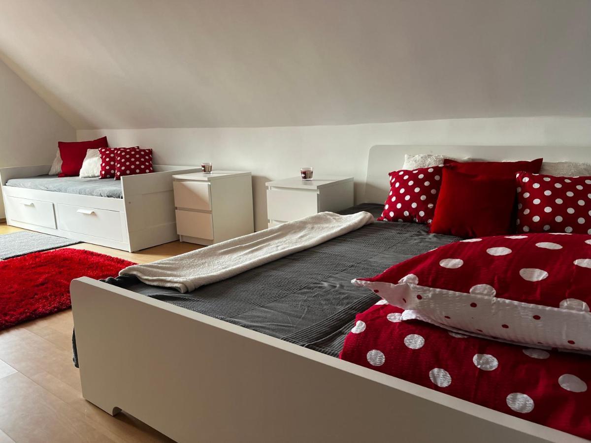 Appartement Poettyoesotthon Vendeghaz à Tiszabábolna Extérieur photo